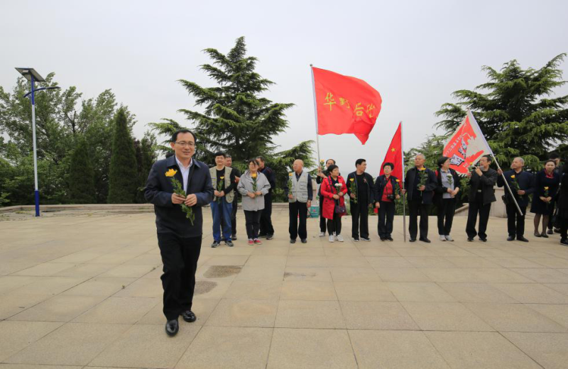 追尋先驅(qū)足跡  傳承紅色基因——集團(tuán)公司黨員代表參加重走解放青島青即戰(zhàn)役歷史之路活動(dòng)